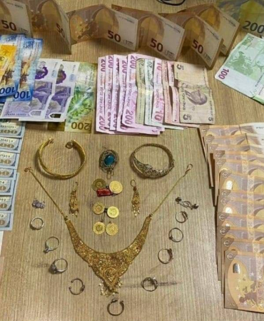 Elazığda Hırsızlık Yapan Zanlılar Adıyamanda Yakalandı