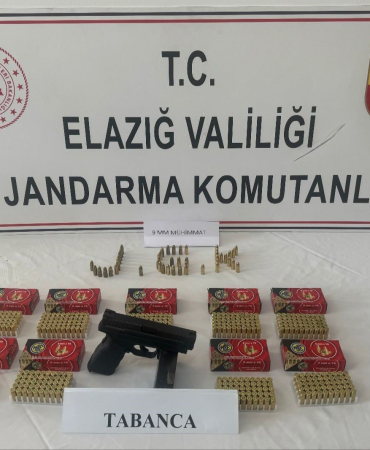 Elazığda Ruhsatsız Tabanca Ele Geçi̇ri̇ldi̇