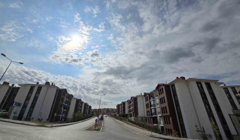 Elazığda Si̇rrokümülüs Bulutları Görsel Şölen Sundu