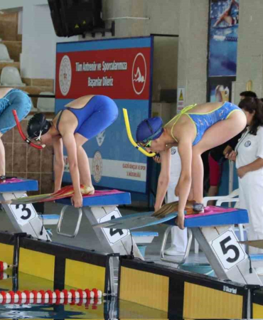 Elazığlı Sporculardan Kıyasıya Mücadele
