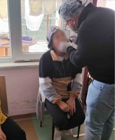 Engelsi̇z Yaşam Merkezi̇ Saki̇nleri̇ne Di̇ş Taraması Yapıldı