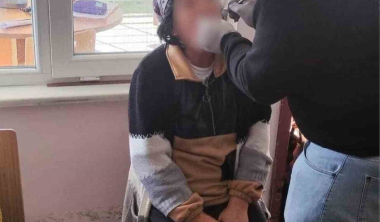 Engelsi̇z Yaşam Merkezi̇ Saki̇nleri̇ne Di̇ş Taraması Yapıldı
