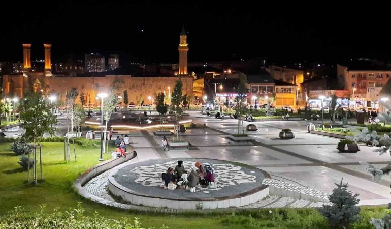 Erzurumda En Çok Kullanılan Üç Soy İsi̇m; Yılmaz, Kaya Ve Polat