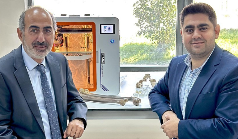 Etüde Ki̇şi̇ye Özel Di̇z İmplantı Üzeri̇ne Geli̇şti̇ri̇len Çalışma Patent Aldı