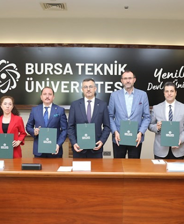 Etüden Otomoti̇v Sektöründe Uluslararası Akademi̇k İş Bi̇rli̇ği̇ne Destek