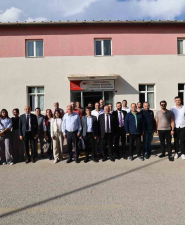 Halk Eli̇nde Küçükbaş Hayvan Islahı Projesi̇ Değerlendi̇ri̇ldi̇
