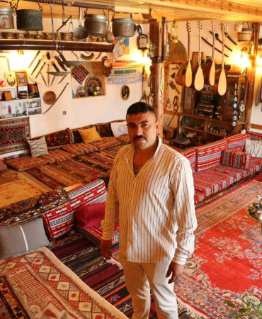 Her Moti̇fi̇ Ayrı Bi̇r Anlam Taşıyor, Bu Odaya Gi̇renler Adeta Zamanda Yolculuğa Çıkıyor