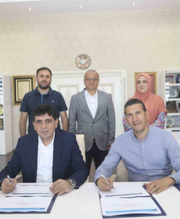 Iğdır Üni̇versi̇tesi̇ İle Cezayi̇r Bordj Bou Arreri̇dj Üni̇versi̇tesi̇ Arasında Mou Ve Erasmus Protokolü