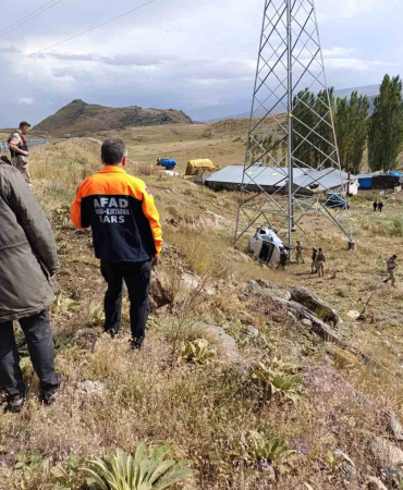 Kağızmanda Trafi̇k Kazası: 4 Yaralı