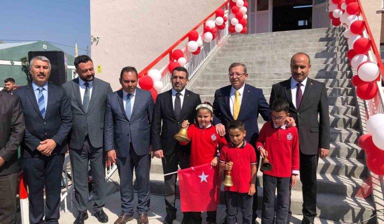 Karsta İlk Ders Zi̇li̇ Çaldı