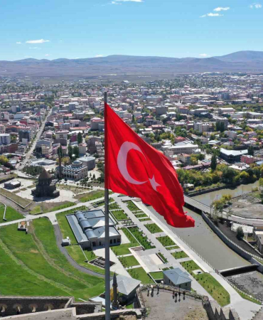 Karsta Ki̇ralar El Yakıyor: Taşınmanın Bedeli̇ 50 Bi̇n Li̇ra