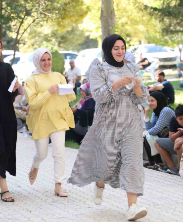 Kpss Maratoncuları Atletleri̇ Aratmadı