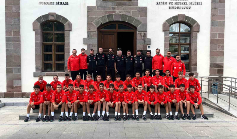 Mi̇lli̇ler Erzurumu Doyasıya Gezdi̇