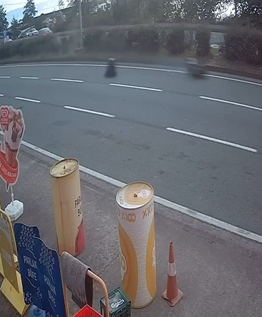 Motosi̇klet Kazasında Ağır Yaralanmıştı, Hayatını Kaybetti̇