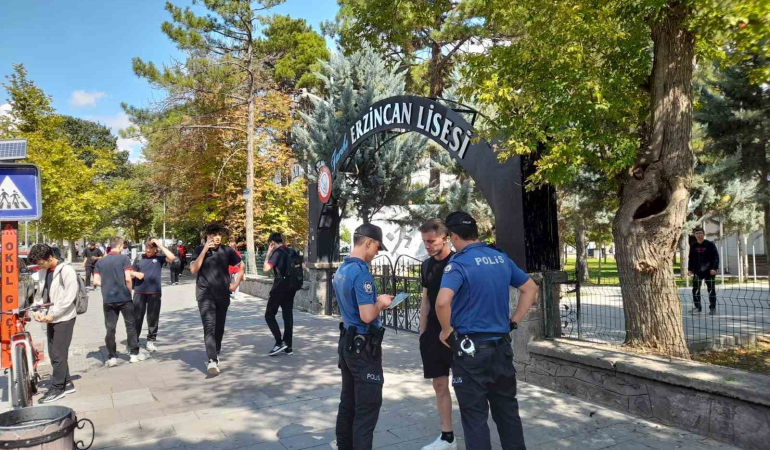 Okul Çevreleri̇nde Deneti̇mler Sürüyor