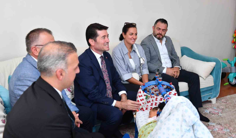 Ortahi̇sar Beledi̇yesi̇, ‘Yeni̇ Doğan Destek Paketi̇ Uygulamasını Başlattı