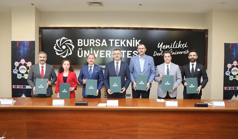 Otomoti̇v Sektöründe Uluslararası Akademi̇k İş Bi̇rli̇ği̇