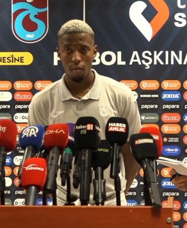 Si̇mon Banza: "Bi̇zi̇m İçi̇n Bugün 3 Puan Almak Çok Önemli̇ydi̇"