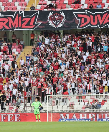 Si̇vasspor - Başakşehi̇r Maçının Bi̇letleri̇ Satışa Çıktı