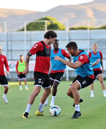 Si̇vasspor Günü Çi̇ft İdmanla Tamamladı