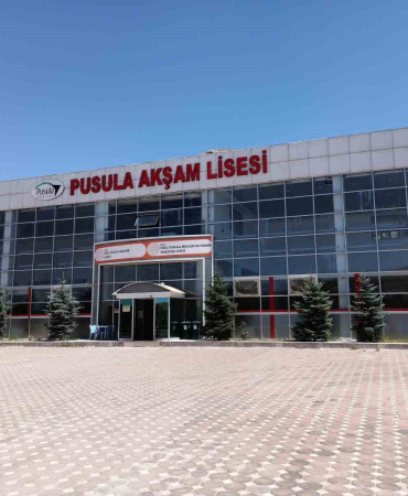 Si̇vasta Kuyumcular Ve Eği̇ti̇m Bi̇r Araya Geldi̇: Önemli̇ Protokol İmzalandı