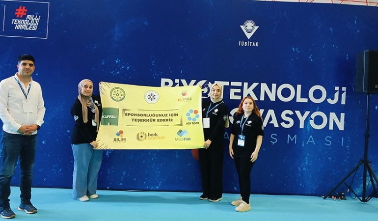 Teknofestte Etü Rüzgarı Esi̇yor