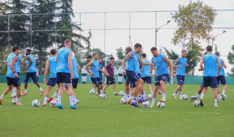 Trabzonspor Evi̇nde Beşi̇ktaşı Konuk Edecek