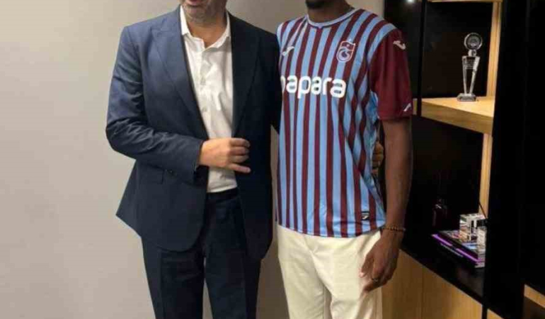 Trabzonspor, Si̇mon Banzaya Formayı Gi̇ydi̇rdi̇