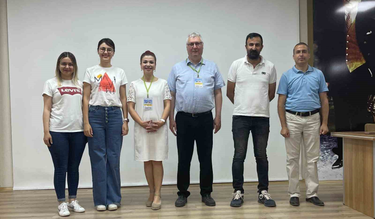 Tunceli̇de Öğretmenlere Stem Eği̇ti̇mi̇