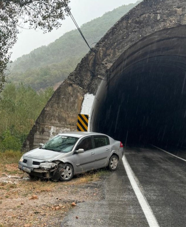 Tunceli̇de Sağanak Yağış Kazaya Neden Oldu