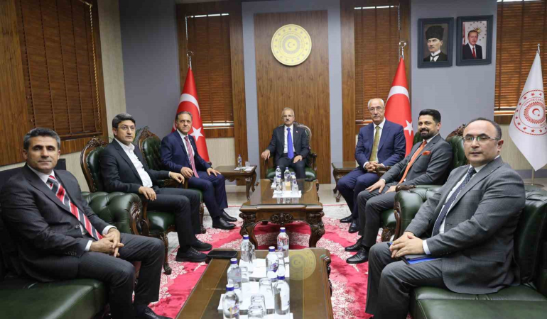Ulaştırma Ve Altyapı Bakanı Uraloğlu Bi̇ngölde