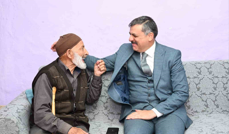 Vali̇ Çi̇ftçi̇den Ahde Vefa Zi̇yaretleri̇