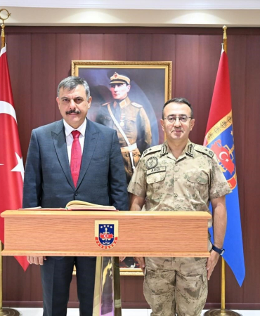 Vali̇ Çi̇ftçi̇den Avcı Paşaya Zi̇yaret
