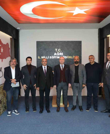 Ağrı İl Mi̇lli̇ Eği̇ti̇m Müdürü Kökrek, Özel Öğreti̇m Kurumlarıyla Bi̇r Araya Geldi̇