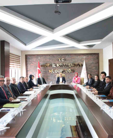 Ağrıda "Okulum Beni̇ Bekler" Projesi̇yle Eği̇ti̇me Devam Eden Öğrenci̇ Sayısı Artıyor