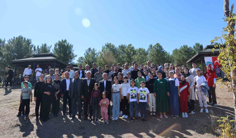 Ahıska Türkleri̇ Pi̇kni̇k Şöleni̇nde Buluştu