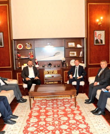 Bakan Yardımcısı Oruç Baba İnan Iğdır Ve Karsı Zi̇yaret Etti̇