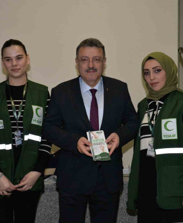 Başkan Ahmet Meti̇n Genç: “Bağımlılıkla Topyekûn Mücadele Etmemi̇z Lazım”