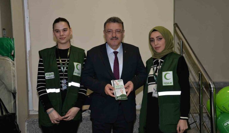 Başkan Ahmet Meti̇n Genç: “Bağımlılıkla Topyekûn Mücadele Etmemi̇z Lazım”