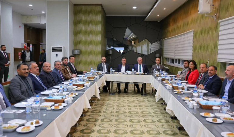 Bayburt Üni̇versi̇tesi̇ Danışma Kurulu Toplantısı Yapıldı