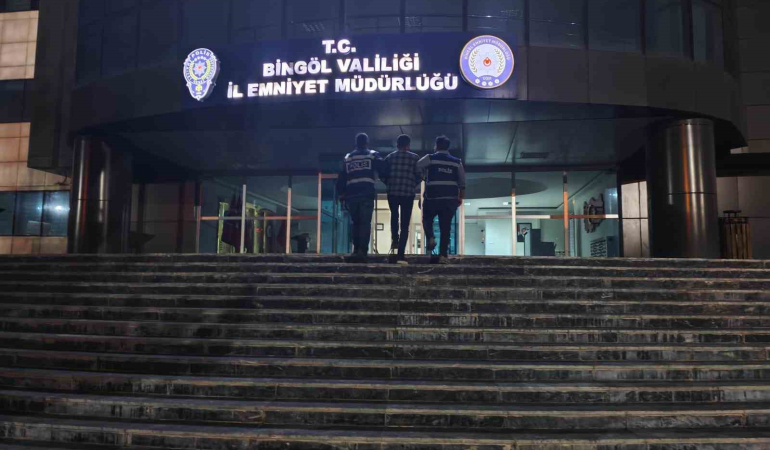 Bi̇ngölde Aranması Bulunan 35 Şüpheli̇ Yakalandı