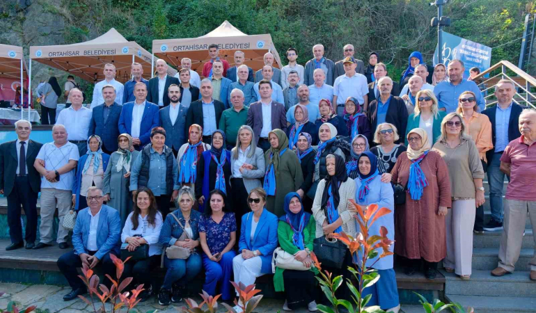 Boztepe Seyi̇r Terasının Bi̇r Günlük Geli̇ri̇ Şehi̇t Ai̇leleri̇ne Bağışlandı