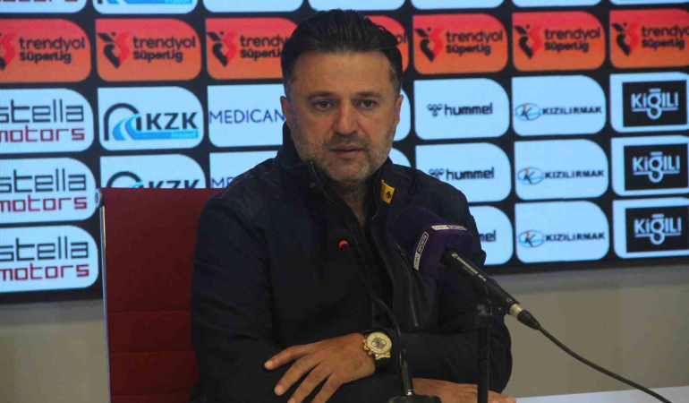 Bülent Uygun: “3 Puanı Taraftara Armağan Edi̇yoruz”