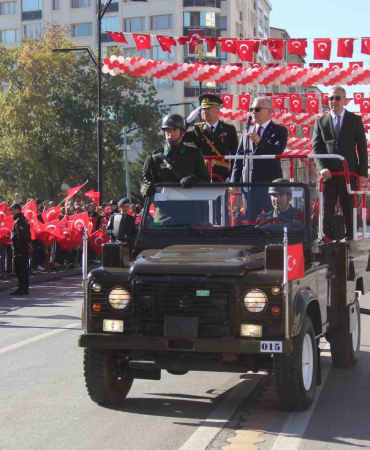 Cumhuri̇yet Bayramı Si̇vasta Coşkuyla Kutlandı