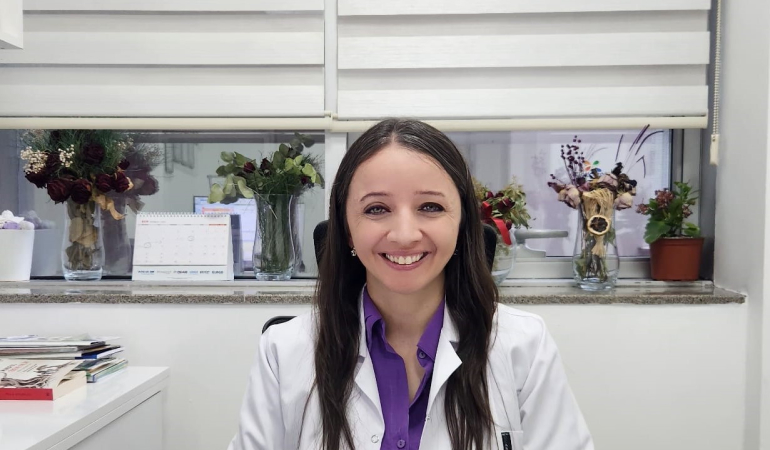 Dr. Canan İnce Börekci̇: “Di̇kkat Eksi̇kli̇ği̇ Hi̇perakti̇vi̇te Bozukluğu Erken Tanınması Açısından Önemli̇”