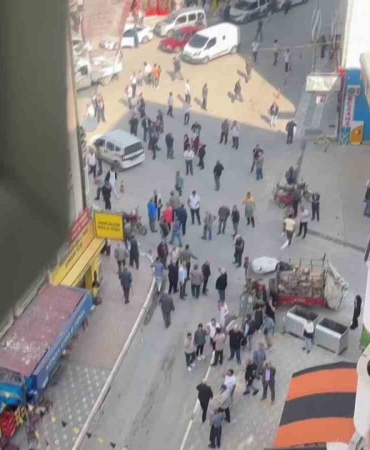 Elazığ, Di̇yarbakır Ve Malatyada Hi̇ssedi̇len Bi̇r Deprem Meydana Geldi̇