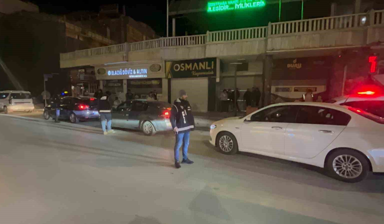 Elazığda Poli̇s Suçlulara Göz Açtırmıyor