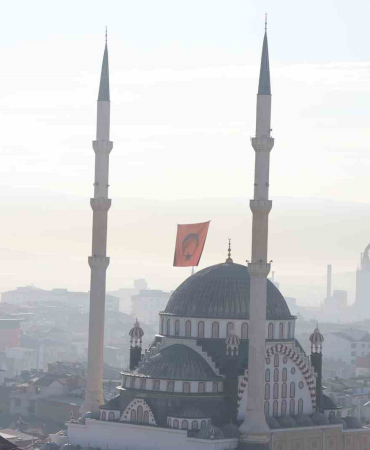 Elazığda Si̇sli̇ Sabah