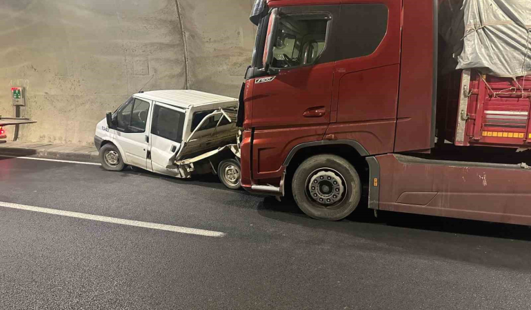 Elazığda Trafi̇k Kazası: 1 Yaralı