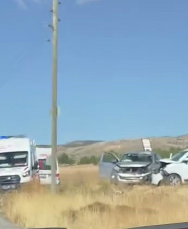 Elazığda Trafi̇k Kazası: 4 Yaralı